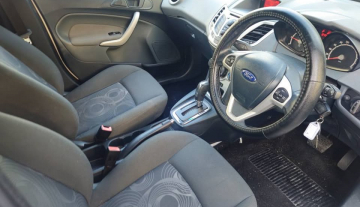 2011 Low Km Fiesta 9.jpg